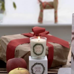 Petite bougie de Noël God Jul – Or, Encens & Myrrhe – Klinta